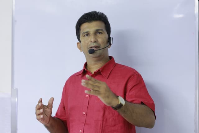 Chandana Jayasinghe - Expert A/L Biology Teacher at Bio Zone Education Institute Kurunegala